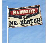 Drapeaux graphiques pour chambre « Beware of Mr. Norton » - Drapeaux pour garçons et filles (152 x 244 cm)