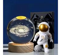 DYOUen Boule de cristal 3D Veilleuse Noël USB Scène de nuit créative Système solaire Voie lactée LED colorée Lampe boule en verre avec socle en bois pour garçons et filles Décoration (galaxie)