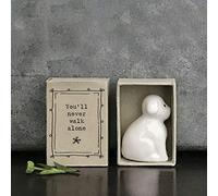 East of India: Chien en Porcelaine - You'll Never Walk Alone
