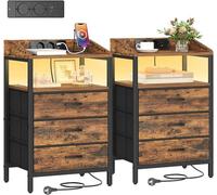 Ensemble de deux tables de chevet, avec éclairage LED et fonction de charge, tables d'appoint avec 3 tiroirs en tissu, dotées de ports USB et de prises de courant, idéales pour les chambres à coucher