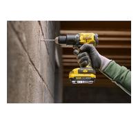 Stanley - Set perceuse à percussion et hocs sans fil 18V, 2 batteries Li-Ion 2,0 Ah, chargeur SFMCK461D2T-QW