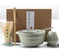 Ensemble japonais pour la cérémonie du thé Matcha, comprenant 5 pièces : un bol à matcha, un fouet à matcha, une cuillère à thé, un tamis à matcha et un support pour le fouet. Idéal comme cadeau pour 