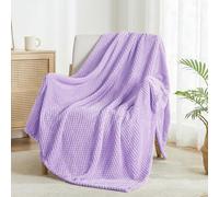 Exclusivo Mezcla Plaid Couverture Polaire Gaufré, 130x170 CM, Lilas | Motif micro-waffle ultra-doux, chaleur enveloppante sans lourdeur. Parfaite pour les soirées fraîches. Confort cocooning