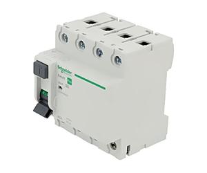 EZ9R49440 Interrupteur RCD Nom: 40A IDiff: 30mA Pôle: 4 400VAC IP20 1-35mm² N...