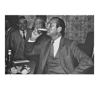 Fabulous Poster Jacques chirac boit de la bière (42cm x 63cm) G