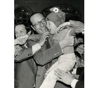Fabulous Poster Jacques chirac enfant en pleure (31cm x 39cm) G