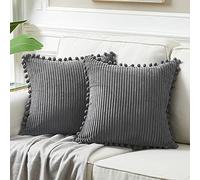 Fancy Homi Lot de 2 housses de coussin décoratives carrées avec pompons, en velours côtelé uni et doux, pour canapé, lit, chambre, 40 x 40 cm, gris foncé