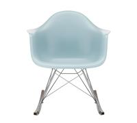 Fauteuil à bascule Eames Plastic RAR RE chromé érable foncé chromed base/ dark maple