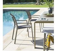 Fauteuil de jardin empilable ""Essentia"" wengé & praline en aluminium traité en epoxy - Hespéride