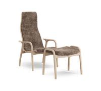 Fauteuil Suédois Lamino avec Repose-pieds Haut en Hêtre Laqué chêne/Sahara/peau de Mouton