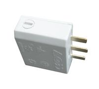 Fiche DCL ZENITECH 2P+T pour boite applique & point de centre pour conducteur de 0,5 à 1mm²