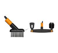 Fiskars Brosse pour Joints pour desherber, émousser sur la terrasse, L: 18,5 cm, L: 15 cm& Nettoyeur de gouttière, avec grattoir et Brosse Ajustables, Tête d'outil QuikFit, L: 4,5 cm, Noir/Orange