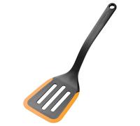 Fiskars Functional Form Spatule, Spatule Souple pour Omelettes et Crêpes, Support Intégré, Résistante à la Chaleur Jusqu'à 220°C, Longueur 29,5 cm, Plastique/Silicone, Noir/Orange, 1079964