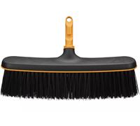 Fiskars Balai pour terrasses OneClick 1080700 – 34,3 cm, poils souples, noir/orange
