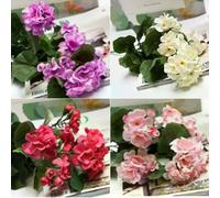 Fleurs artificielles en Geranium