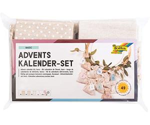 Folia 64121 Calendrier de l'Avent Basic avec motif imprimé, env. 10 x 13 cm, 24 sachets en tissu naturel, en coton et polyester, avec pendentif et fil, couleur naturelle