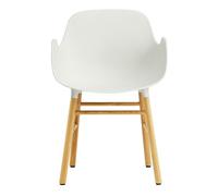 Normann Copenhagen Chaise avec accoudoirs Form white. pieds en chêne