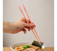Gift Republic Cheeky Chopsticks - Lot de 4 baguettes en céramique avec puns amusants | Baguettes réutilisables passent au lave-vaisselle pour sushis, ramen et nouilles