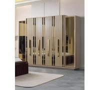 Grande armoire avec miroir et touches dorées