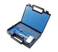GRAVUREM Jeu de 100 caractères à frapper avec porte caractères / 4mm