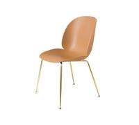 GUBI Chaise Beetle amber brown. structure en laiton
