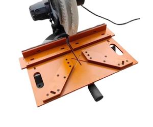 Guide De Coupe D'Angle Guide Coupe Angle 45 Degrés Pour Scie À Onglet | Accessoires de garniture pour encadrements des portes et fenêtres, adapté aux débutants Compatible Avec Aluminium, Bois, Plâ