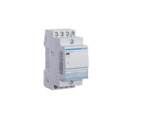 Hager ESC428S. Intensité maximale admissible par contact : 25 A, section de câble : 1/6 mm², plage de température en fonctionnement : -10 - 50 °C. Tension d'entrée AC : 230 V, fréquence d'entrée AC : 