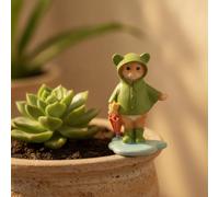 Harilla Figurine Chat Ornement Sculpture Miniature Statue Résine Solide avec Base en Forme de Flaque et Parapluie Adaptée aux Bureaux Bibliothèques Jardins de Fées Pots de Plantes Taille7.3cm