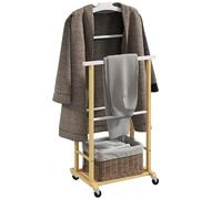 HOMCOM Valet de chambre à roulettes, portant à vêtements en bambou avec cintre intégré, tiges à pantalons et étagère pour chaussures, porte-manteaux pour chambre, buanderie, bois naturel et blanc