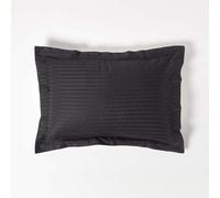 HOMESCAPES Lot de 2 Taie d’Oreiller rectangulaire Noir 50 x 75 cm Volant Plat Oxford 330 Fils