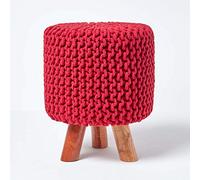 HOMESCAPES Pouf tressé en Tricot et Pieds en Bois, Coloris Rouge, 32x32x42 cm