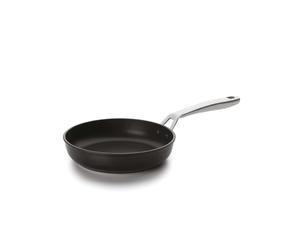 IBILI - Poêle Titan, 26 cm, Fonte d’aluminium, Antiadhésif, Compatible avec l’induction