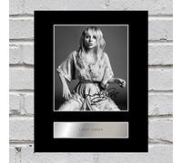Iconic pics Photo encadrée Lady Gaga #2, 25,4 x 20,3 cm, Noir, Matte, Portrait, Musique, Salle de séjour, Chambre, Cuisine