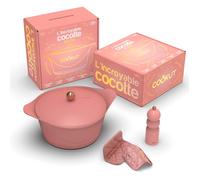 Incroyable cocotte Cookut en fonte d’aluminium rose 28cm et son poivrier