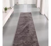 Interiyou Tapis Salon Fargo à Poils Ras - 70x200 Gris - Fausse Fourrure Douce - Lavable et antidérapant - Texture Moelleuse - pour Chambre, Bureau, Couloir