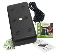 ISOTRONIC Répulsif martres avec LED Clignotante et ultrasons - Protection pour Grenier, Garage et Maison - Dissuasion Souris et Rats - Portée Efficace 50 m² - 1 unité pour Une sécurité maximale