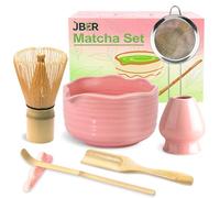 JBER Kit Matcha 7 Pièces - Fouet en Bambou, Bol à Matcha avec Buse, Support pour Fouet, Tamis à Matcha, Cuillère et Support - Thé Japonais pour Amateurs de Matcha - Rose