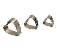 Jeu de 3 découpoirs ""cœur"" professionnels en inox à 17, 23, 27 mm de longueur G