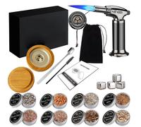 Kit de fumoir pour cocktails, comprenant une torche, 8 copeaux de bois et des accessoires