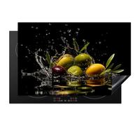 KitchenYeah© Protection Plaque Induction Protege Deco Gadget Cuisine Cache | 80x52 cm - Protège De Cuisson Accessoire Olives - Vertes - Eau - Noire