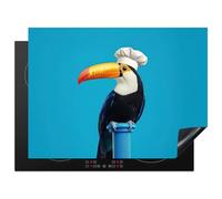 KitchenYeah© Protege Couvre Plaque De Cuisson Décoration Cuisine Tapis | 71x52 cm - Protection Protecteur Induction Toucan - Piédestal - Oiseau - Toque de Chef
