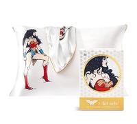 Kitsch Wonder Woman x Taie d'oreiller en Satin avec Fermeture éclair - Plus Douce Que la Soie pour Les Cheveux et la Peau, taies d'oreiller rafraîchissantes en Satin, Taille Standard (Croyez-en aux