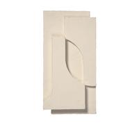 Kristina Dam Studio Serif Relief décoration murale S Off white
