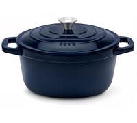 La cocotte en fonte émaillée ALMA25 de la marque Fonderie 1890, de 25 cm de diamètre, d'une capacité de 4,7 litres, de couleur bleu marine