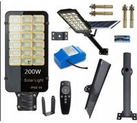 Lampadaire solaire à LED 200W Industrie 30 Ah