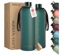 LARS NYSØM Gourde 1,5l - Bouteille d'eau - Tritan Gourde Sport Ultralégère | Bouteille d'eau en Tritan - 2 Couvercles Inclus - Idéal pour le Sport le Bureau le Yoga - Sangle de Transport Ergonomique