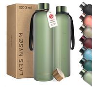 LARS NYSØM Gourde 1l - Bouteille d'eau - Tritan Gourde Sport Ultralégère | Bouteille d'eau en Tritan - 2 Couvercles Inclus - Idéal pour le Sport le Bureau le Yoga - Sangle de Transport Ergonomique