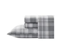 Laura Ashley Accueil - Draps de lit en Flanelle de Coton brossé pour Plus de Douceur et de Confort (Carreaux Mulholland Gris, très Grand lit)