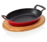 LAVA poêle à frire/à servir rouge avec dessous de plat en bois, série Serving pans 36 fonte émaillée 23 x 17 x 6 cm