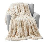 Lavish Home Couverture froncée surdimensionnée en Fausse Fourrure - 150 x 205 cm - Jeté de lit en Fausse Fourrure Jacquard pour canapés et Lits - Literie Luxueuse (Crème)